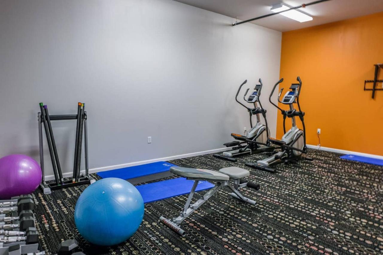 Frontdesk 915 Broadway Apts Downtown Kansas City Ngoại thất bức ảnh